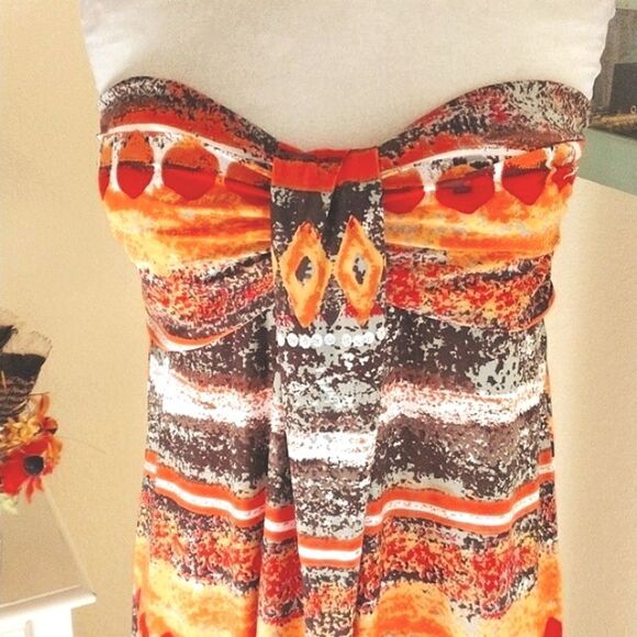 Caren Sport Maxi Dress - Picture 4 of 11